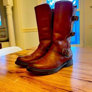 FRYE motorcycle boots. NEVER WORN.